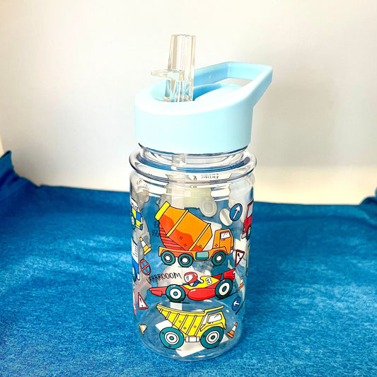 Autot nimikoitu juomapullo lapselle