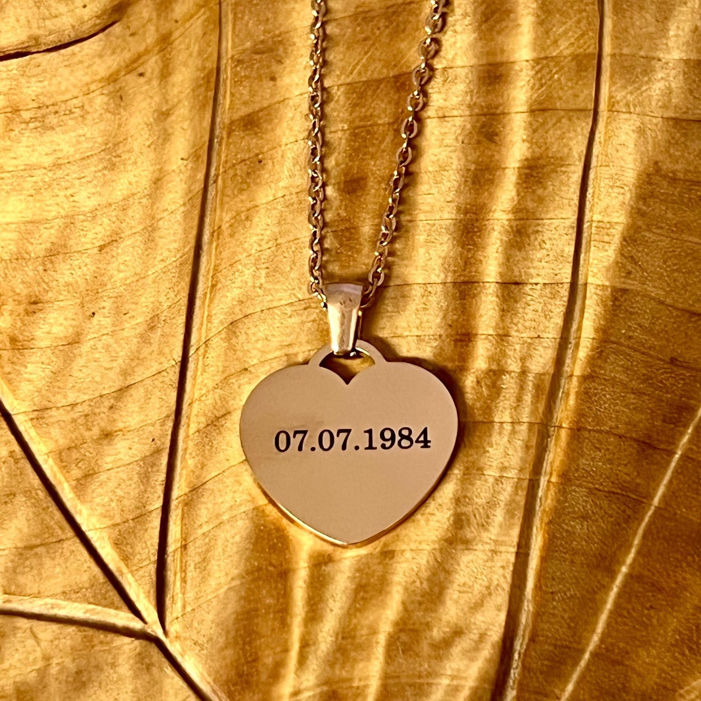 Sydänkoru omalla tekstillä