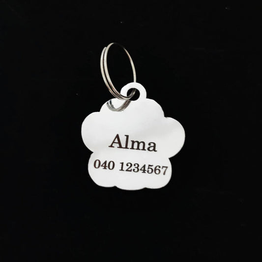 Koiralle kimaltava nimilaatta